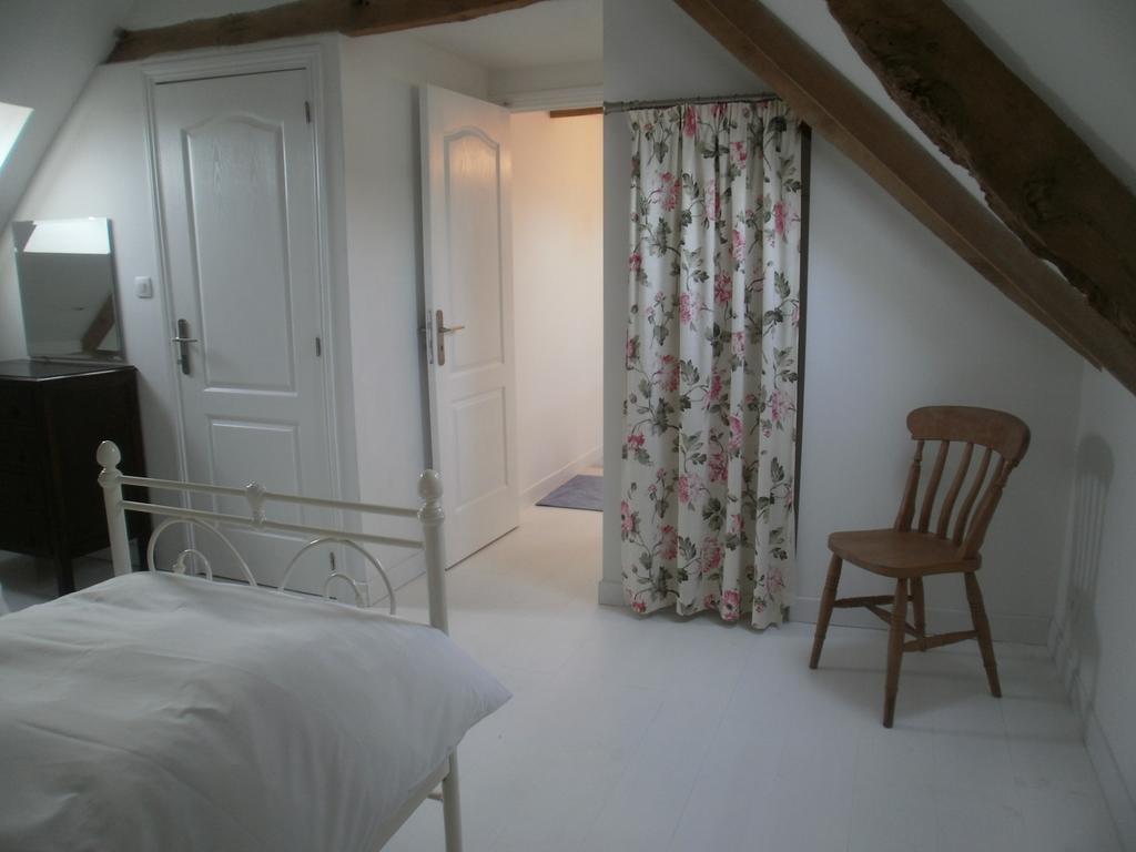 Gites Du Manoir Runan Exteriör bild