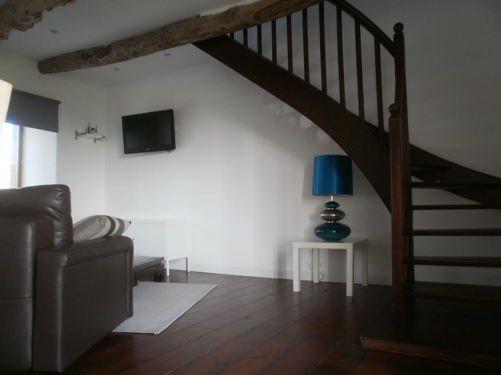Gites Du Manoir Runan Exteriör bild